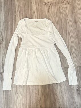 Hollister White Long-Sleeve Square-Neck Peplum Tunic